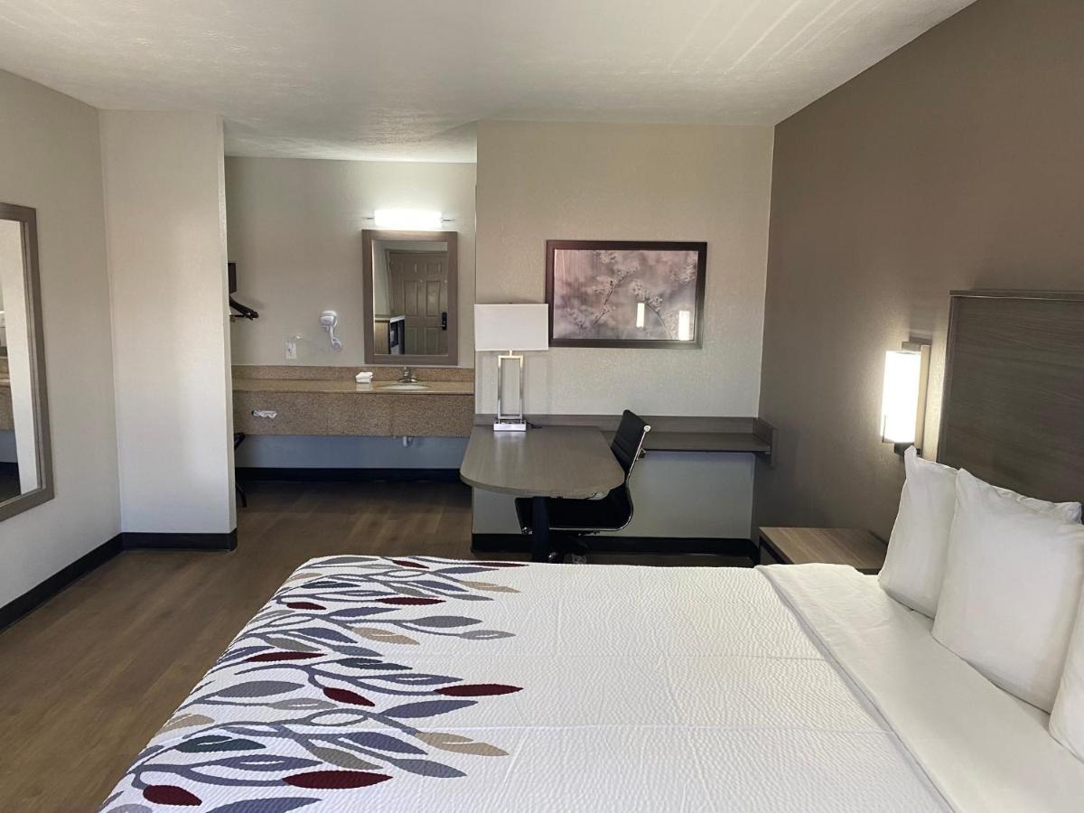 Red Roof Inn Jacksonville, Al Екстер'єр фото
