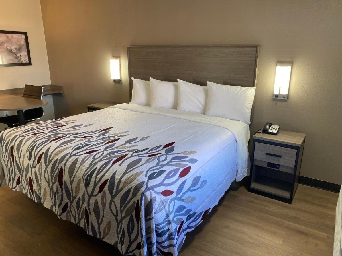Red Roof Inn Jacksonville, Al Екстер'єр фото