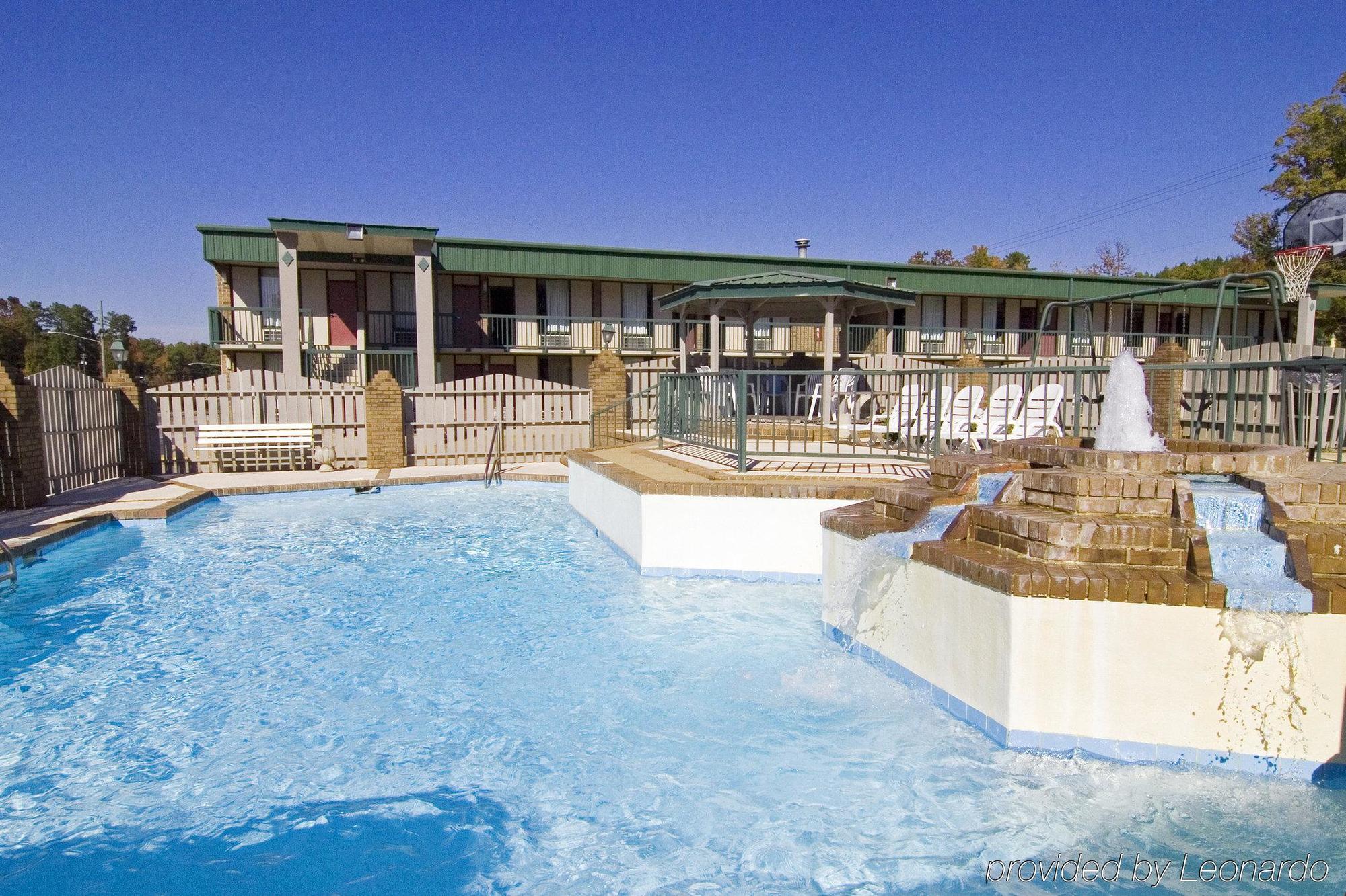 Red Roof Inn Jacksonville, Al Екстер'єр фото